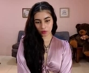 amy_lovelydoll is a 19 year old female webcam sex model.