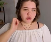 marie__anderson is a 18 year old female webcam sex model.