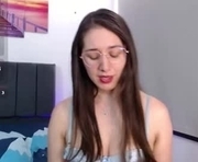 danielacams_love is a 33 year old female webcam sex model.