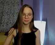 your_leslie is a 24 year old female webcam sex model.