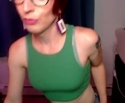 ryff_burnz is a 27 year old shemale webcam sex model.