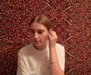 amiefetty is a 20 year old female webcam sex model.