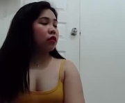 urpinayhottie is a  year old female webcam sex model.