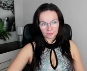 helen_79 is a 44 year old female webcam sex model.
