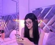 arielhill_ is a 18 year old shemale webcam sex model.