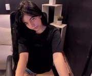 nicolross_ is a  year old female webcam sex model.