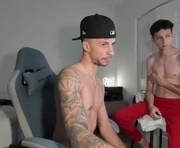 taylorcamz is a  year old male webcam sex model.