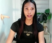 zoeygorgeous19 is a 19 year old female webcam sex model.