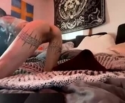 viperxholiday is a 32 year old female webcam sex model.