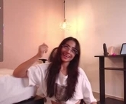 im_lisacb is a  year old female webcam sex model.