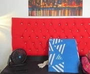 carolinacrus01 is a 46 year old female webcam sex model.