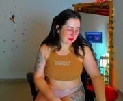 susan_fox1 is a 29 year old female webcam sex model.