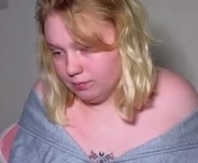 lime_cat is a 25 year old female webcam sex model.