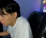 stiwentwink is a 18 year old male webcam sex model.