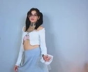 Free live sex webcam with 19 yrs old female, ,  ,  - lisa_juicy