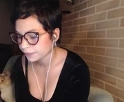modjo_ is a 22 year old female webcam sex model.