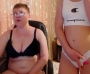 nikaaleks is a 36 year old couple webcam sex model.