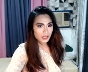 kendallxxx16 is a  year old shemale webcam sex model.