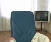 helen_bee is a 26 year old female webcam sex model.