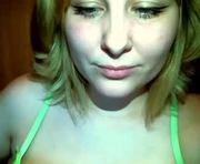 sweetass_u is a 19 year old female webcam sex model.