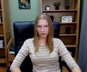 ghostly_temptation is a 21 year old female webcam sex model.