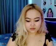 amelialim1 is a 21 year old female webcam sex model.