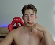gym_alpha is a 19 year old male webcam sex model.