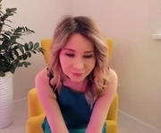 jolie_ozolla is a 35 year old female webcam sex model.