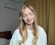 wendy_joness is a 18 year old female webcam sex model.