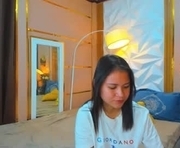 wildbountyy is a  year old female webcam sex model.