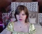 ameliasweetly is a  year old female webcam sex model.
