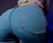 youranikka is a 20 year old female webcam sex model.