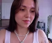 silicia_lu is a 21 year old female webcam sex model.