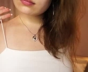 winky_pinky is a 18 year old female webcam sex model.
