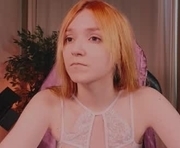 astra_lis is a 19 year old female webcam sex model.