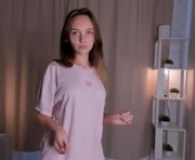 litathompson is a 18 year old female webcam sex model.