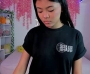 _hanna_sky is a 18 year old female webcam sex model.