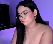 lilbunny_01 is a 21 year old female webcam sex model.