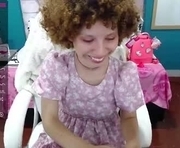 jessabelle_ss is a 18 year old female webcam sex model.