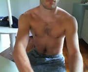 calciatore94 is a 21 year old male webcam sex model.