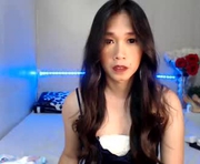freshyklein is a  year old shemale webcam sex model.