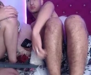 otiz_and_mave is a 18 year old couple webcam sex model.