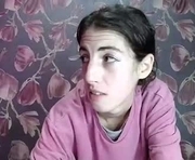 for_you_em is a 19 year old female webcam sex model.