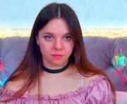 elisabethdavis is a 19 year old female webcam sex model.