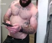 dominatingher69 is a 31 year old couple webcam sex model.