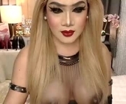 l0velyangel is a  year old shemale webcam sex model.