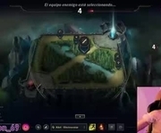 purplemoon_x is a 18 year old female webcam sex model.