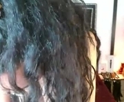 amelie__martinez is a 40 year old female webcam sex model.