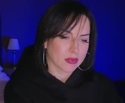 lilyconor is a 37 year old female webcam sex model.