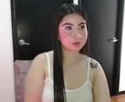 caroll_x_ is a 23 year old female webcam sex model.
